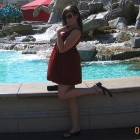 Meet your Posh Ambassador, Desiree! - Picture 1 of 1